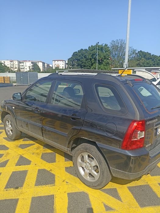 Vând KIA sportage 4*4/