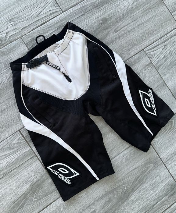 Pantaloni scurti biker