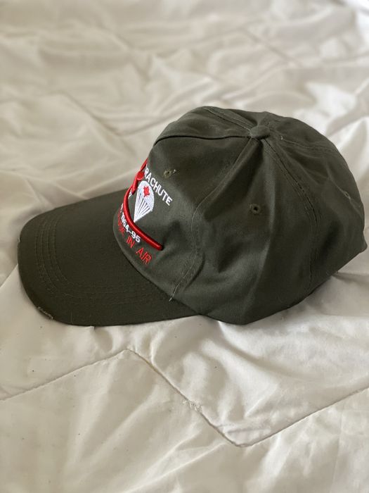 Шапка с козирка DSQUARED 2  мъжка