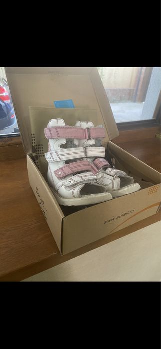 Продается детский ортопедический обувь для девочек , размер 22, с