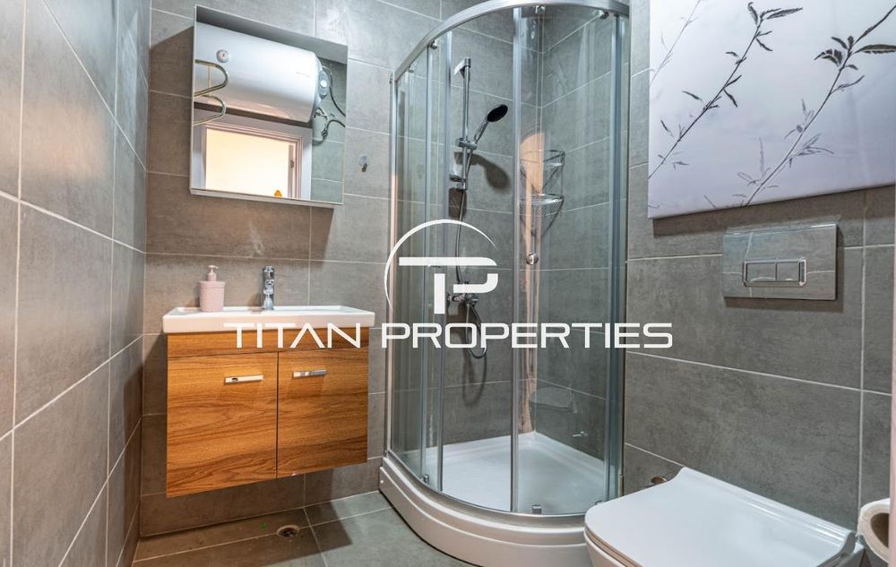 Двустаен апартамент под наем в Център