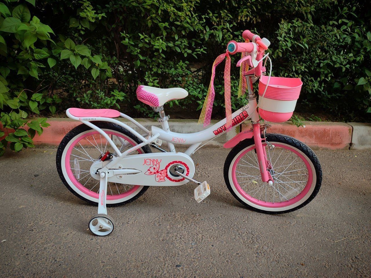 Велосипед для девочки фирменный