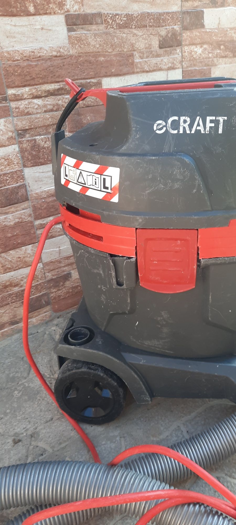 Прахосмукачка Starmix Ecraft  3600W Контакт  Тупалка