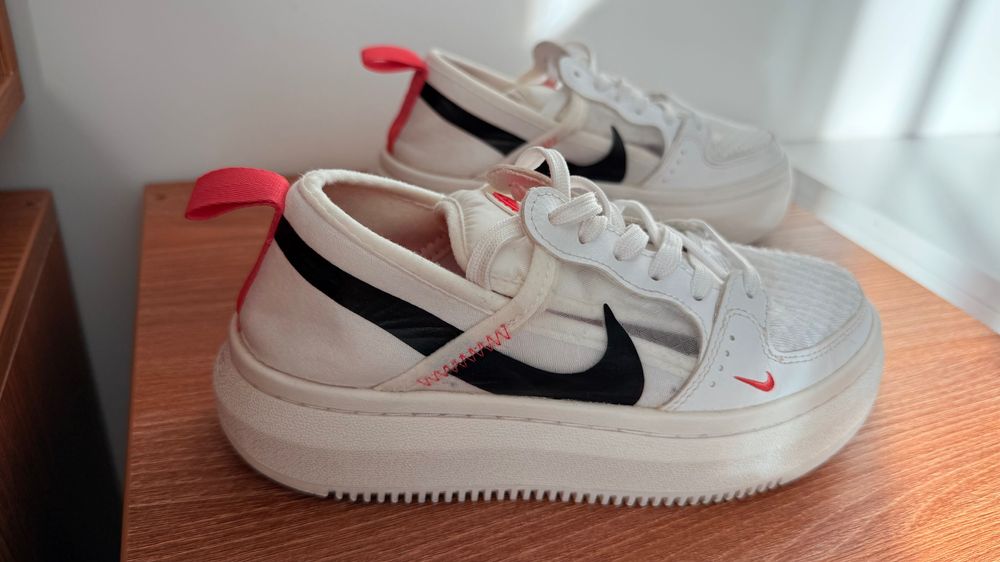 Маратонки Nike Court Vision Alta, номер 35,5