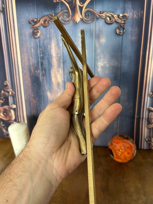 DN772 Superb crucifix de alama 430g 46x18cm