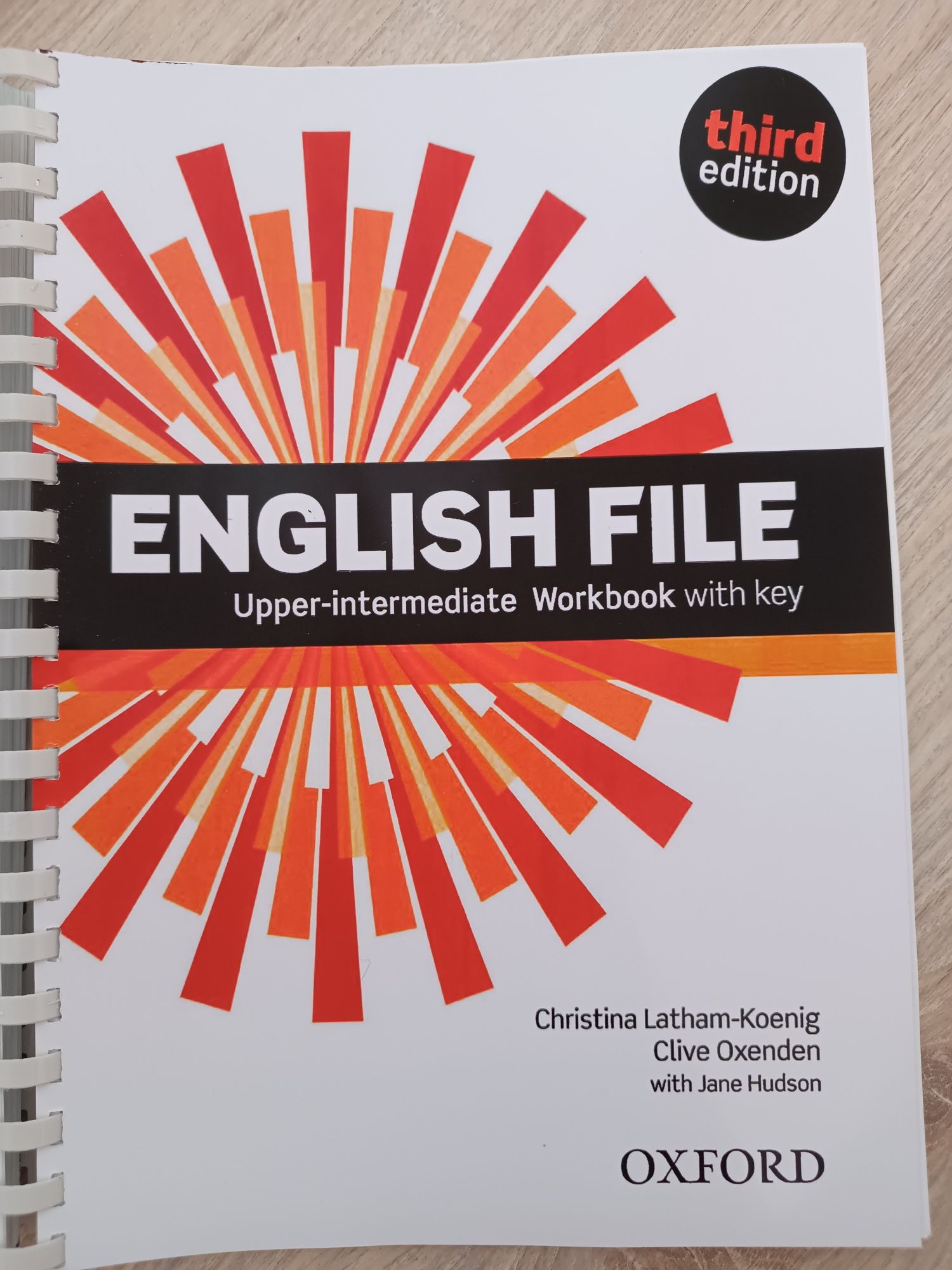 Учебник английского English file