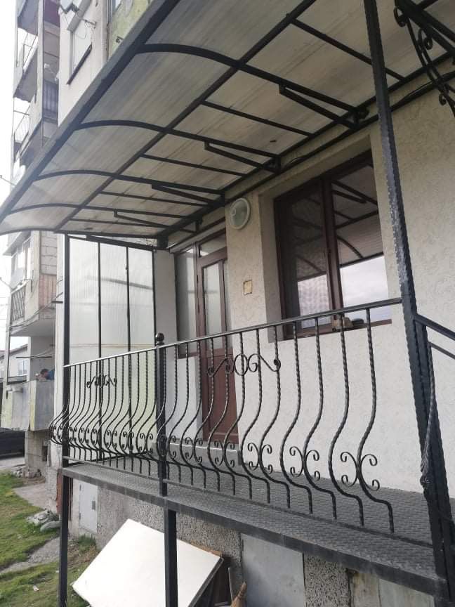 Продава се Двустаен апартамент в Панагюрище - 44 кв.м за 1009 €/кв.м - Снимка #1