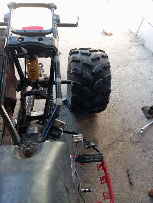 Vând piese atv 125