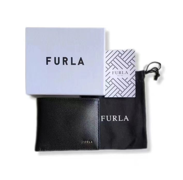 Портфейл Фурла естествена кожа