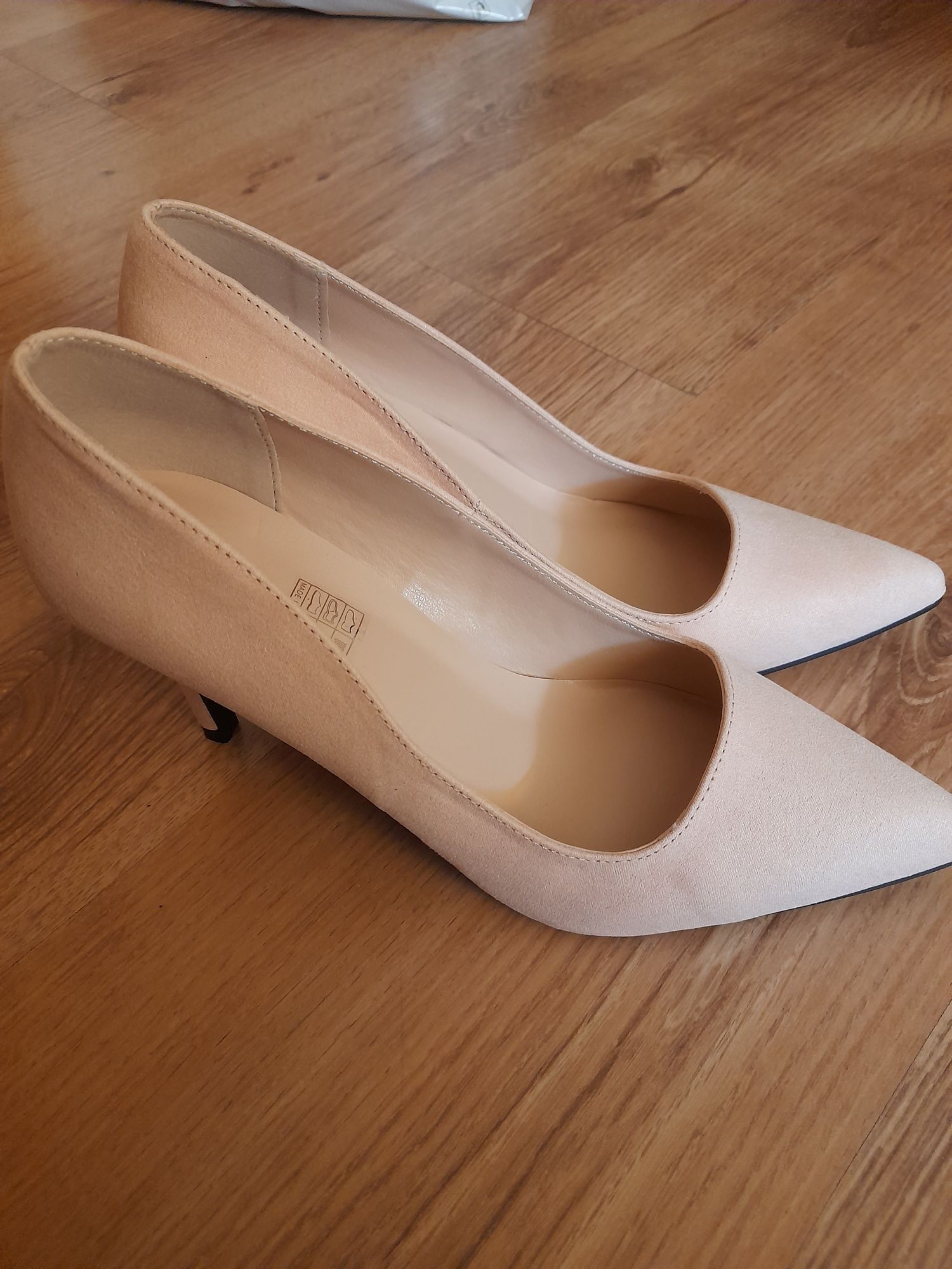 Pantofi dama eleganti, stiletto mar 39 NOI