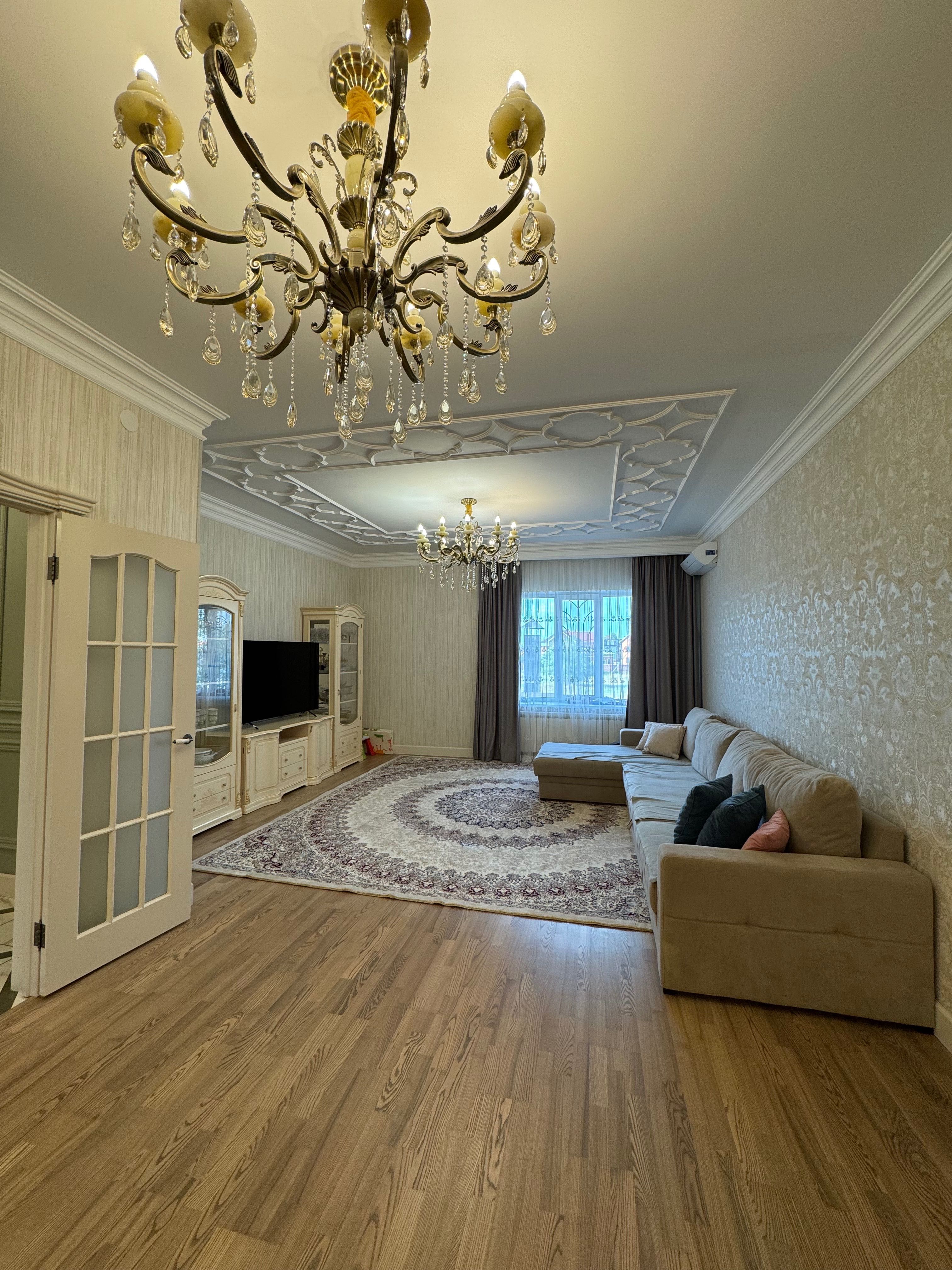 Продам 5-ти комн. квартиру в р.Келешек, Саяжай 376