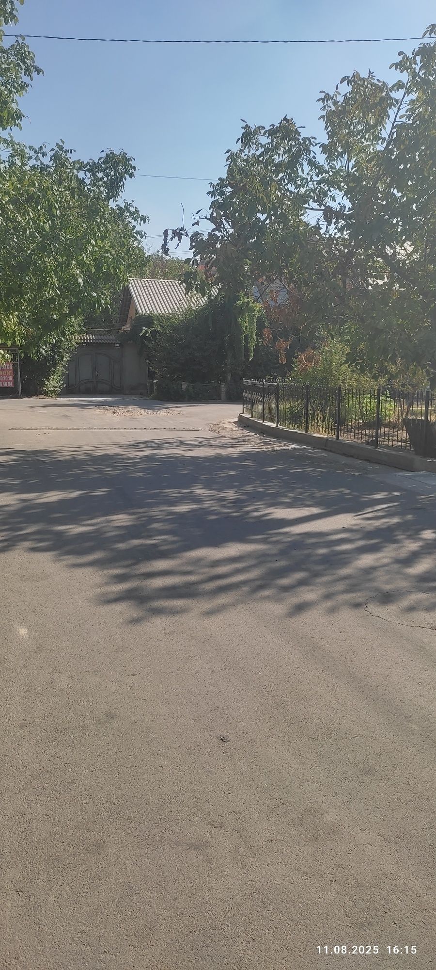 Шампанский завод продается участок