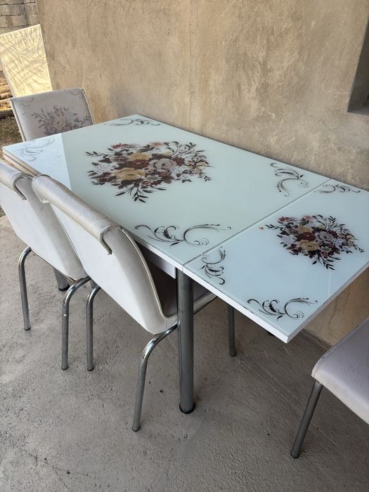 Кухня стол стулья