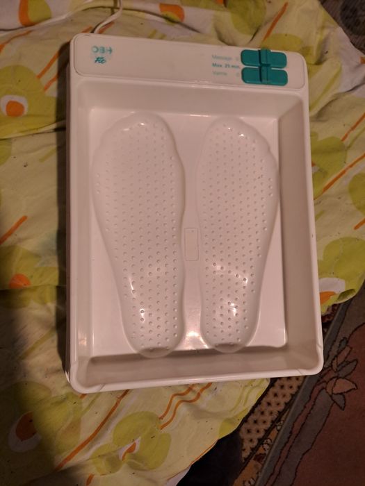 Vand aparat de masaj (vibrator si) incalzitor pt tălpi