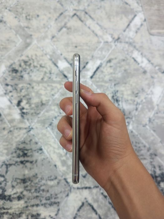 iphone x sotiladi sroochna