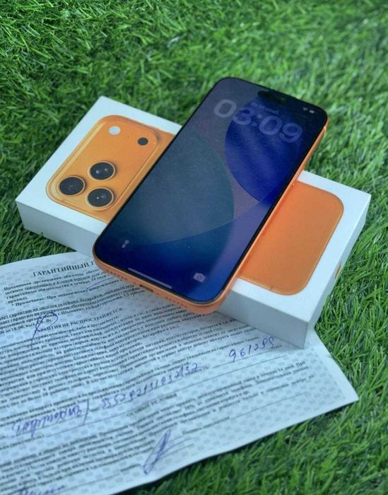 Продам Айфон 17 про мах