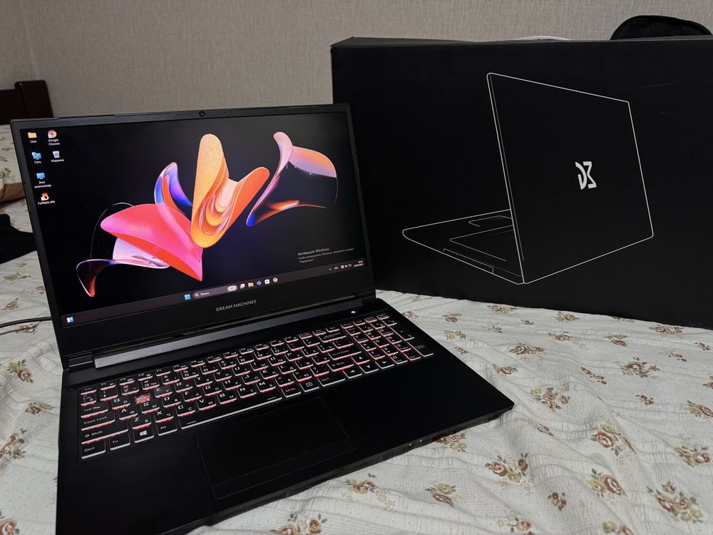 Игровой ноутбук DreamMachine gtx1650ti i5