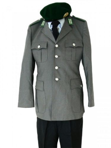Sacouri halloween militaresti din armata Germana in lot de 25
