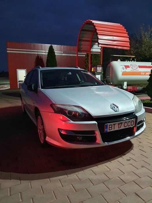 Vând Renault Laguna III 2012