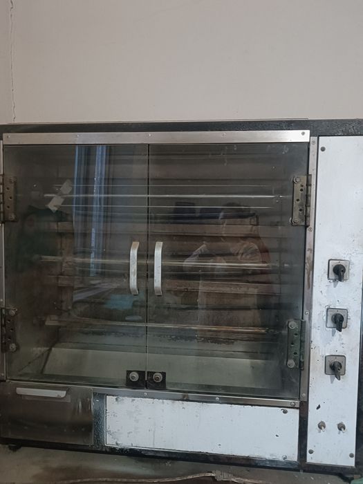 Гриль аппарат сотилади