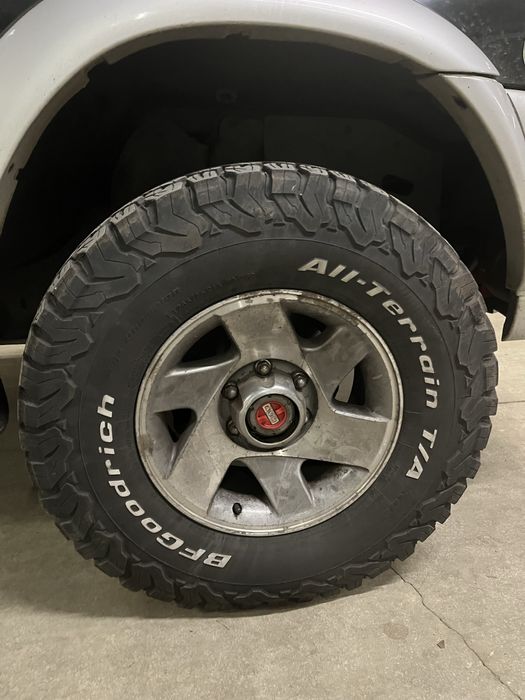 Гуми Off road за джип