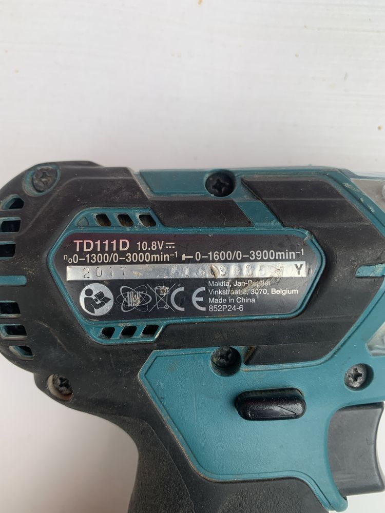 Makita TD111D /безчетков импакт/+ батерия 2 ah.,