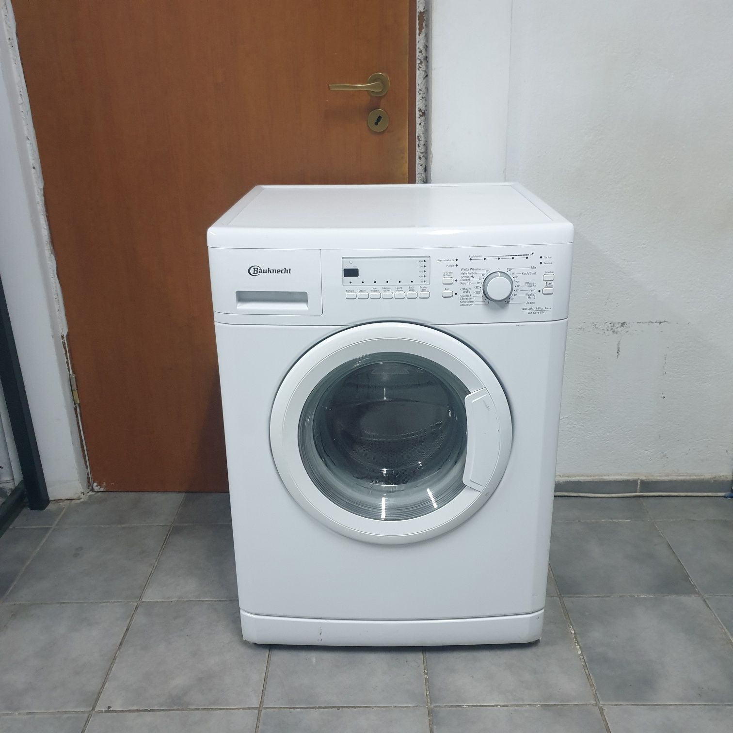 LICHIDARE DE STOC.  Masina de spălat rufe Bauknecht  wda 50114
