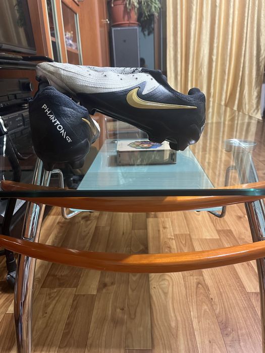 Бутонки Nike phantom gx