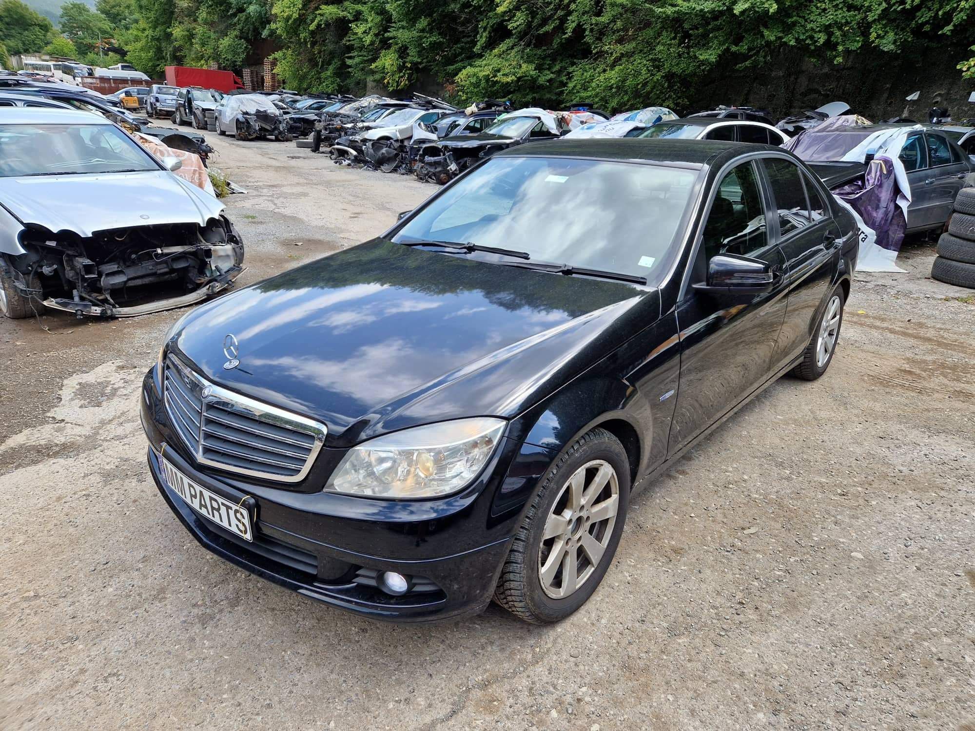 Mercedes W204 C220CDI 651 170кс седан ръчка НА ЧАСТИ!