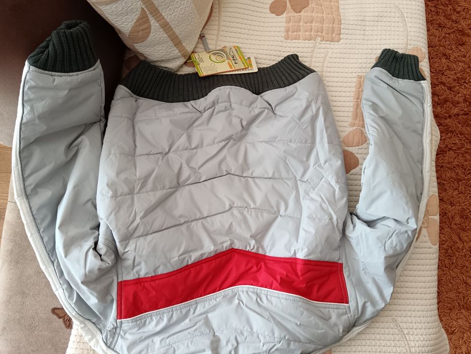 Две якета за момче и момиче