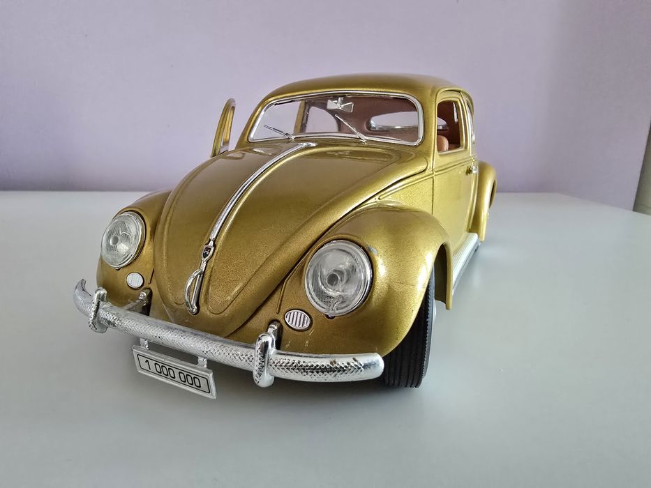 Macheta Volkswagen Beetle Kafer 1/18