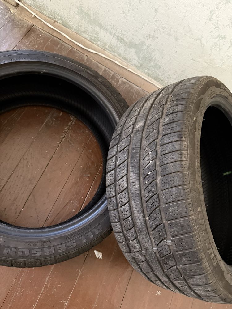 2 бр. Гуми Sunfull 245/40 R18