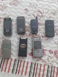 Vand telefoane mai vechi cu butoane