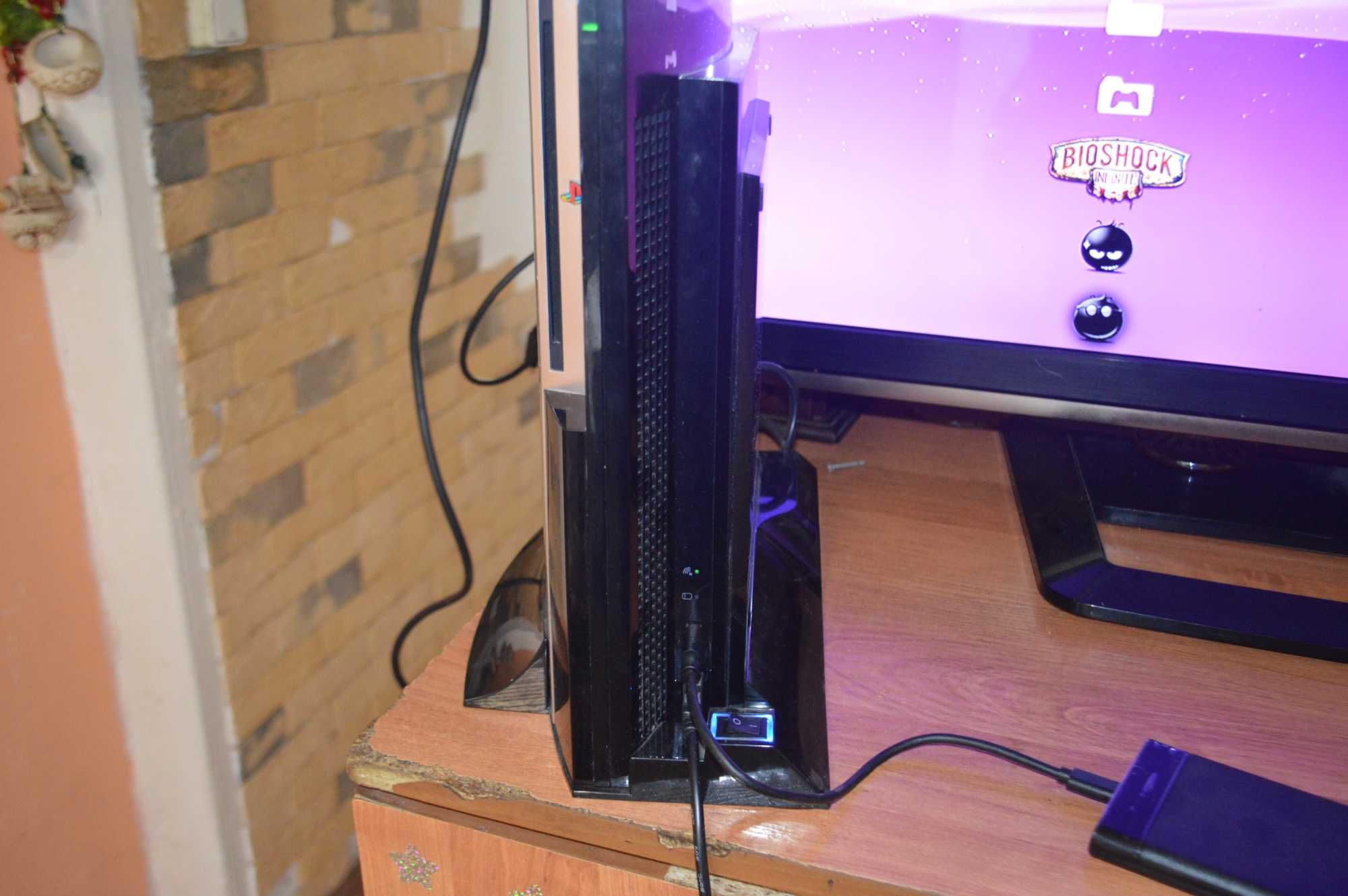 playstation 3 fat/KASPI RED ЕСТЬ/прошитая В отличном состоянии