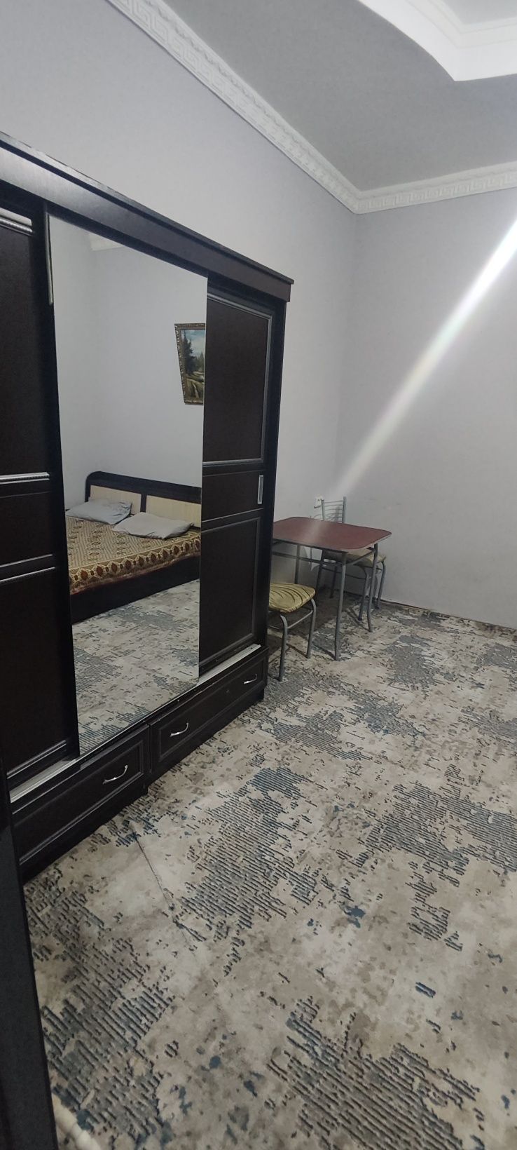 Аренда  одной  комнаты Мирабадская электросеть