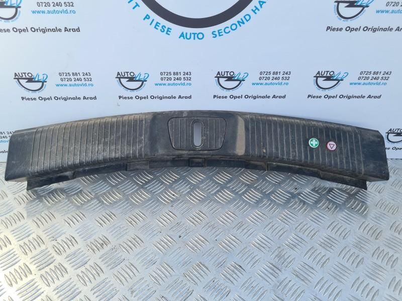 Ornament plastic portbagaj Opel Antara