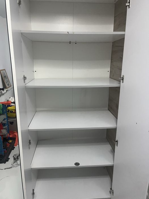 Mobila camera tineret cu pat tip casuta