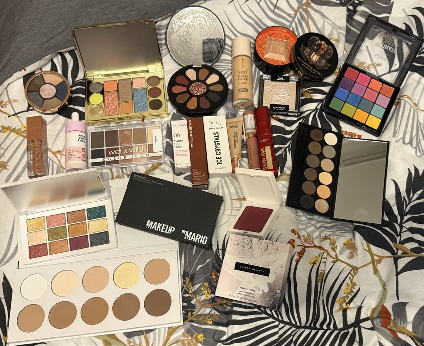 Козметика Make up by Mario, Fenty