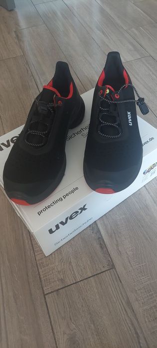 Bocanci de lucru Uvex