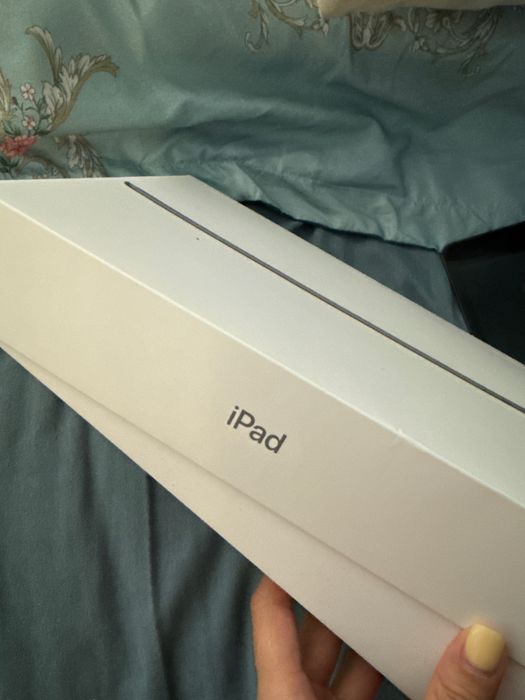Продам Ipad 9-го поколения