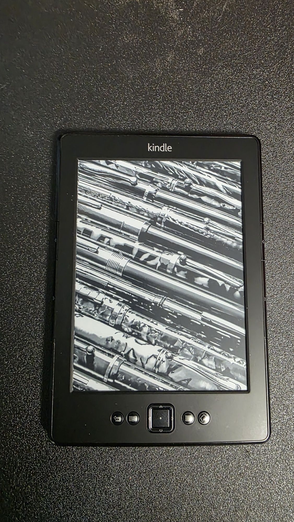 Amazon Kindle D01100