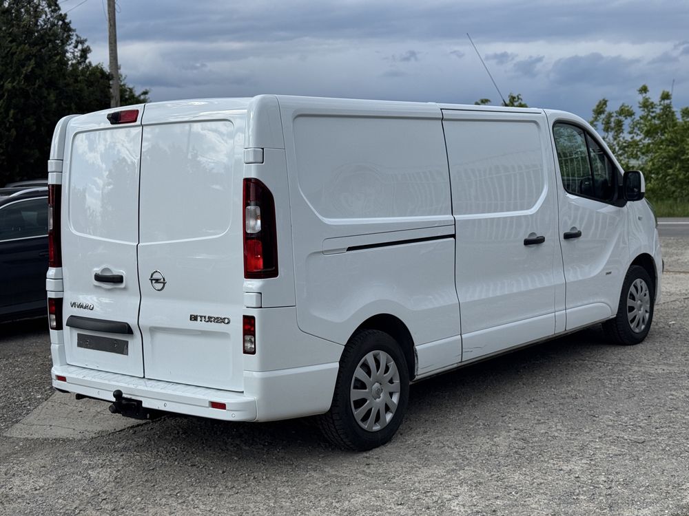 Opel Vivaro 2016 1.6CDTi *Autoutilitară Transport Marfă*
