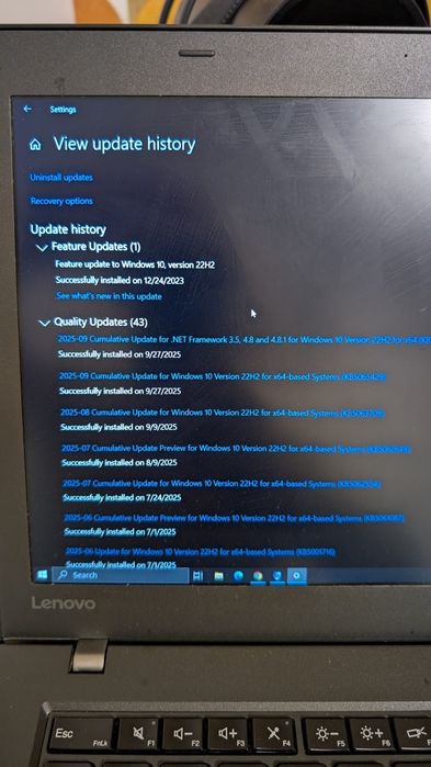 Laptop Lenovo Thinkpad T460 + Windows 10 Pro lifetime + încărcatorul
