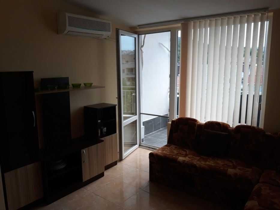 Продава се Тристаен апартамент в София, Изгрев - 80 кв.м за 3063 €/кв.м - Снимка #5