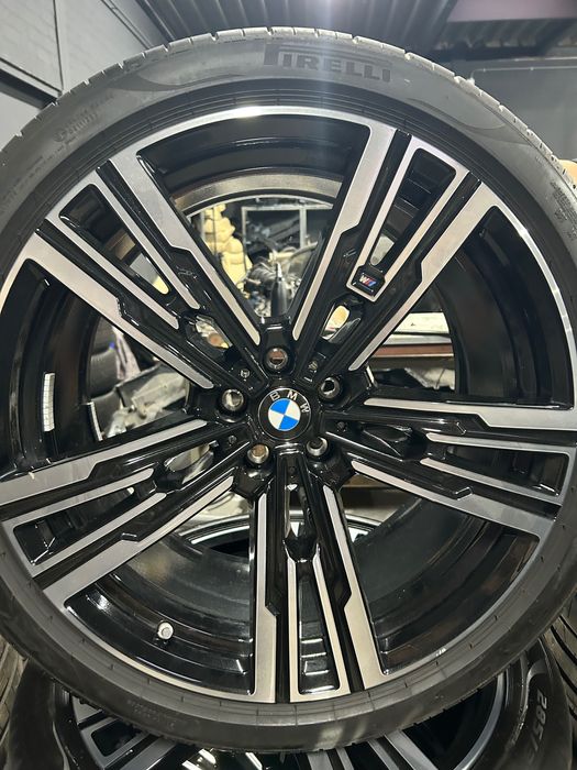 Jante (roți) Originale BMW seria 7 G70 R21