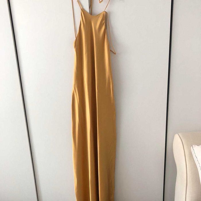 Rochie Zara mustar bronz gold spate gol 

maxi lunga

 satin bretele