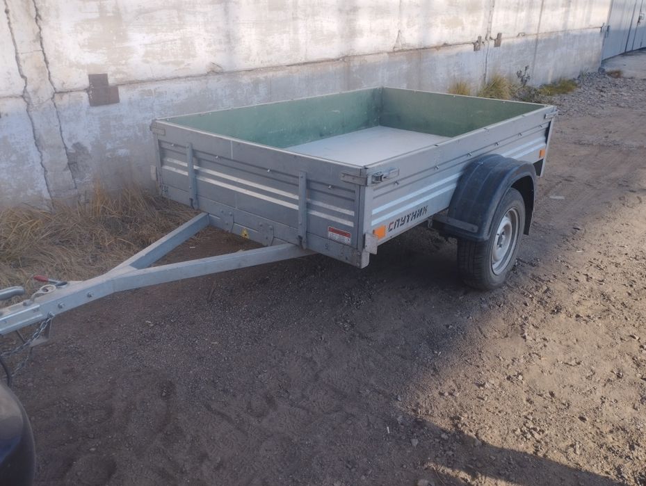 Продам прицеп спутник