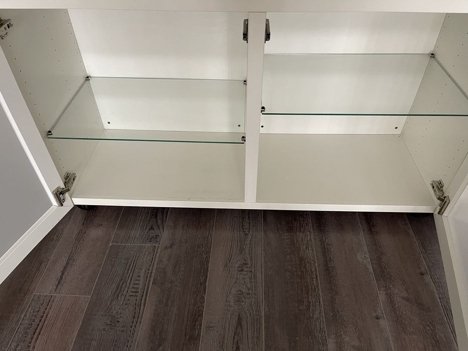 Comoda tv Ikea ……