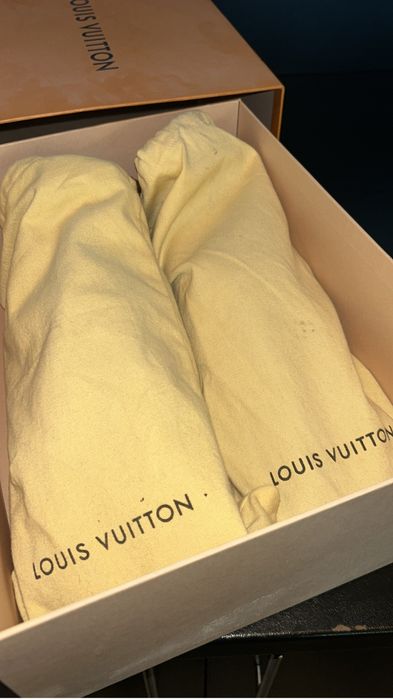 Adodasi sh/ Sneakersi Louis Vuitton monogram 43 originali