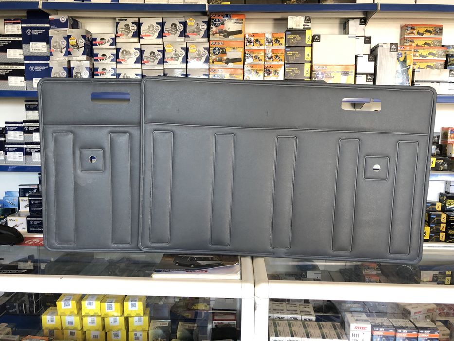 Обивка дверей на ГАЗ -3307